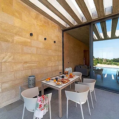 Linear Cabanon Kallithea Luxury Hotel