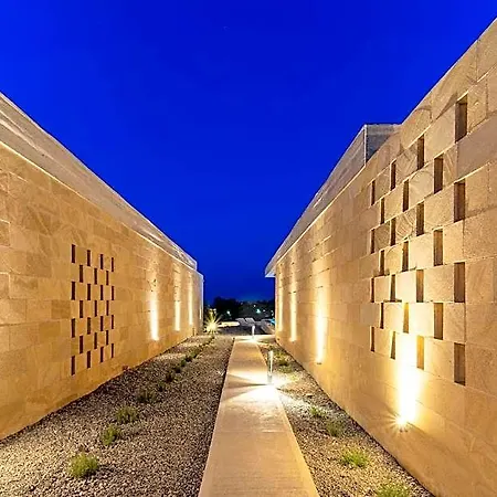 Linear Cabanon Kallithea Luxury *